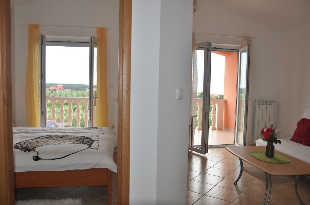 Apartments Rosa Umag Eksteriør bilde