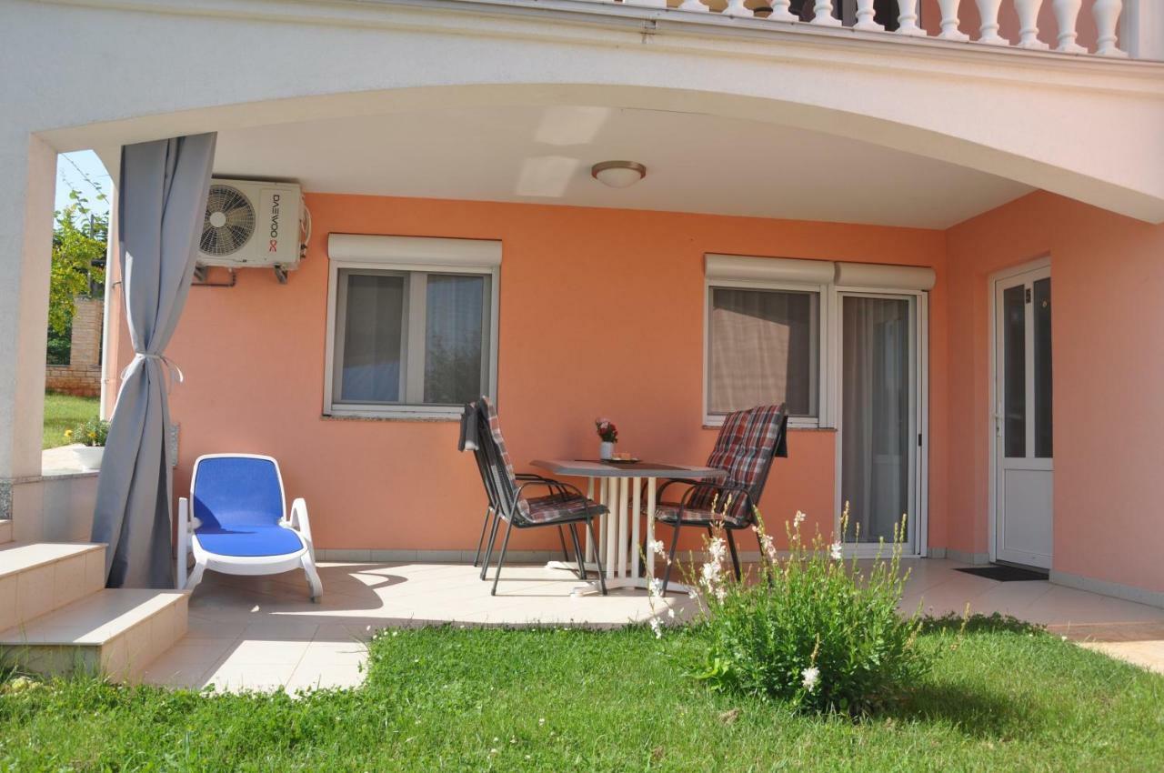 Apartments Rosa Umag Eksteriør bilde